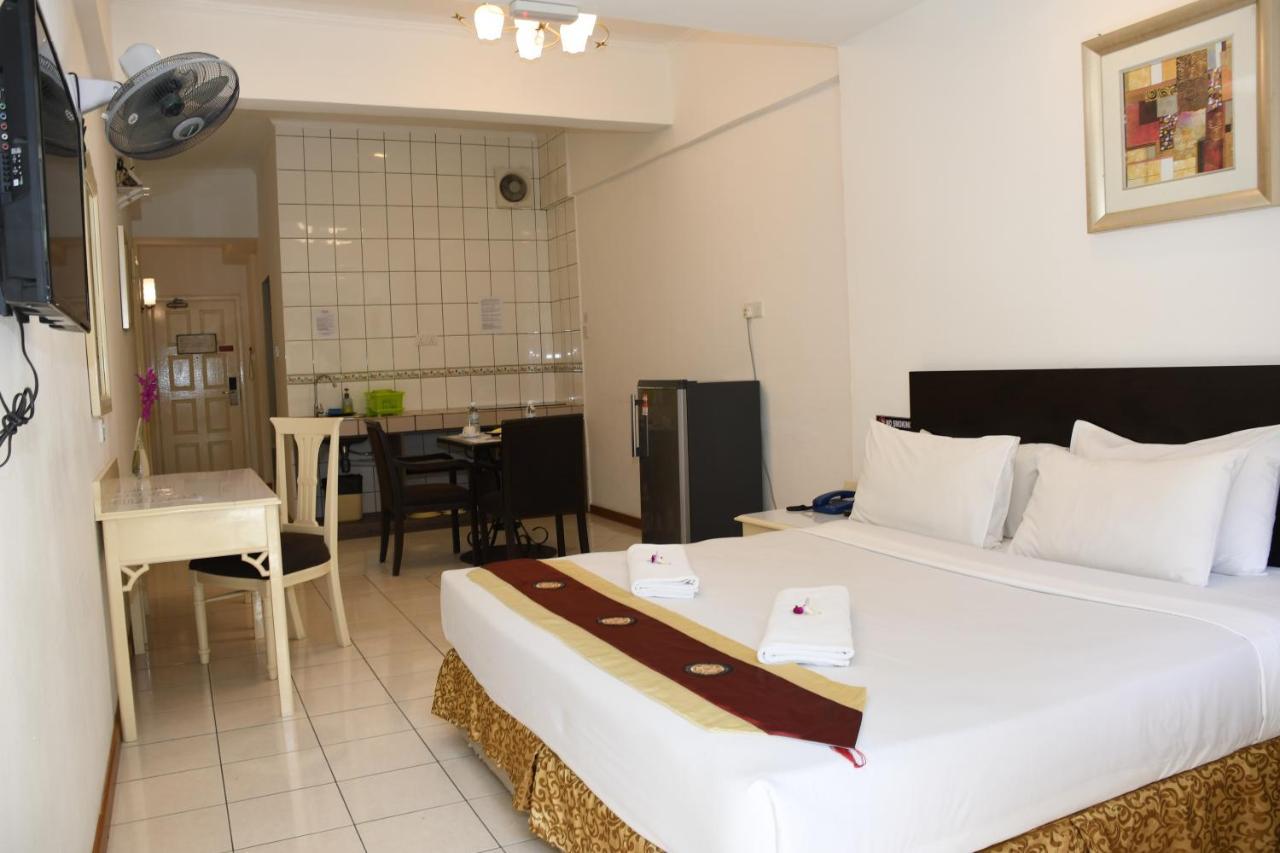 Promenade Service Apartment Kota Kinabalu Ngoại thất bức ảnh